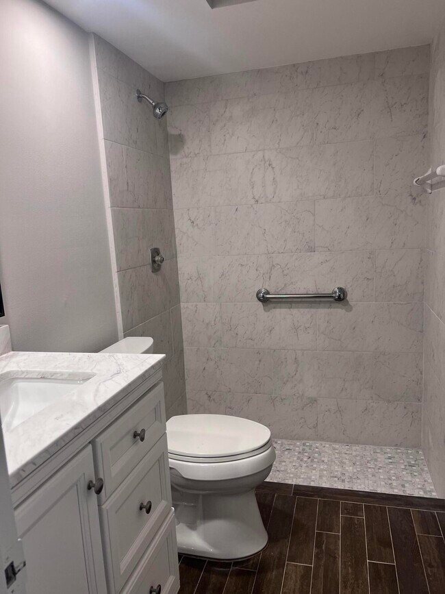 Building Photo - 6926 Escobar Ct