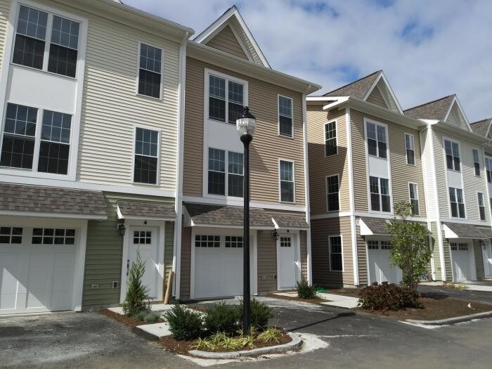 3 bedroom in Weymouth MA 02190 Apartment for Rent in Weymouth, MA