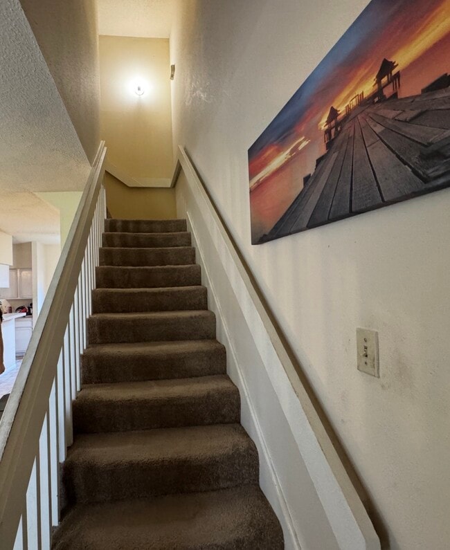 Building Photo - 12300 Brookglade Cir