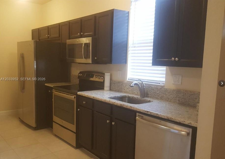 Foto del edificio - 17104 SW 95th Terrace