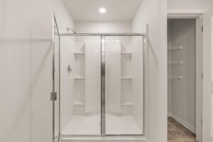 Building Photo - 713 Grovebury Ct