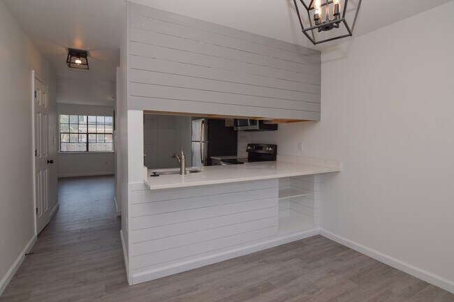 Foto del edificio - 7721 Oldridge Rd