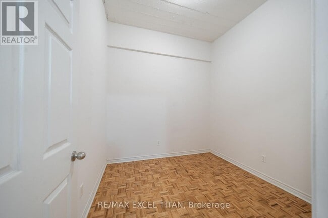 Building Photo - 1401 Dupont St