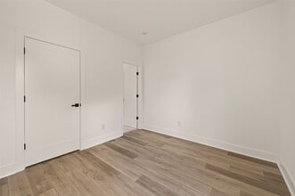 Building Photo - 2475 Carmel St