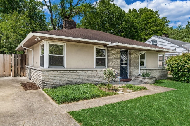 Building Photo - 59 N Ashburton Rd