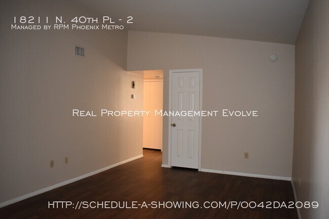 Foto del edificio - 18211 N 40th Pl