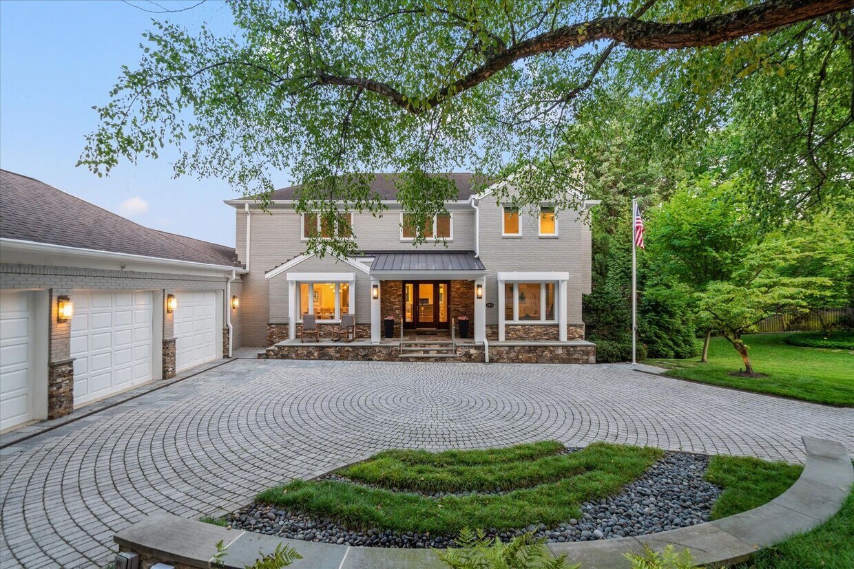 Photo - 1404 Coventry Ln (Alexandria, VA)