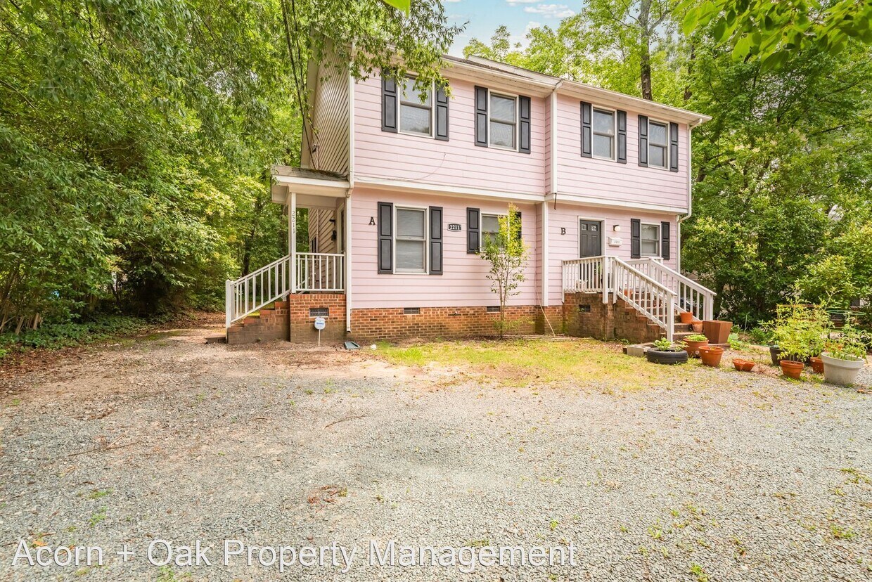 2 br, 1.5 bath House 2211 Chapel Hill Rd... House Rental in Durham