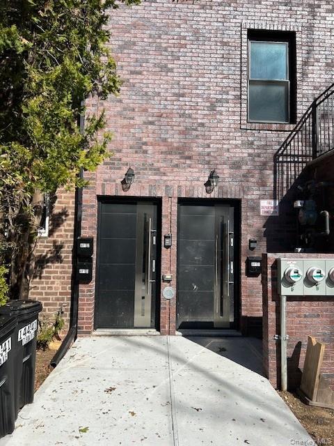 Building Photo - 144-41 78th Ave