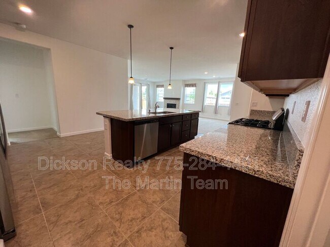 Building Photo - 7273 Hillstone Rd
