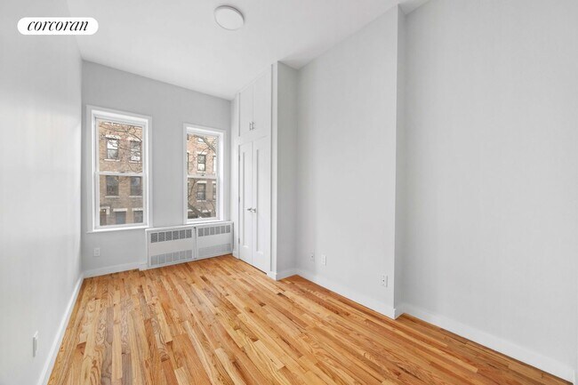 Foto del edificio - 339 21st St