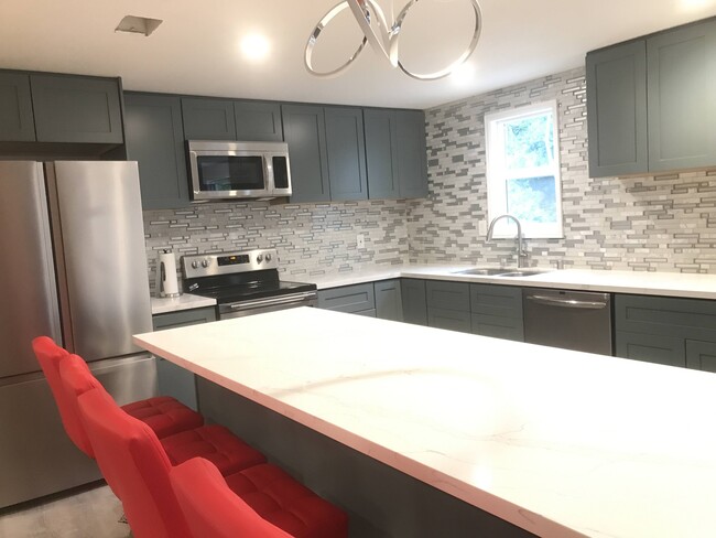 Building Photo - 2839 Bluebell Cir