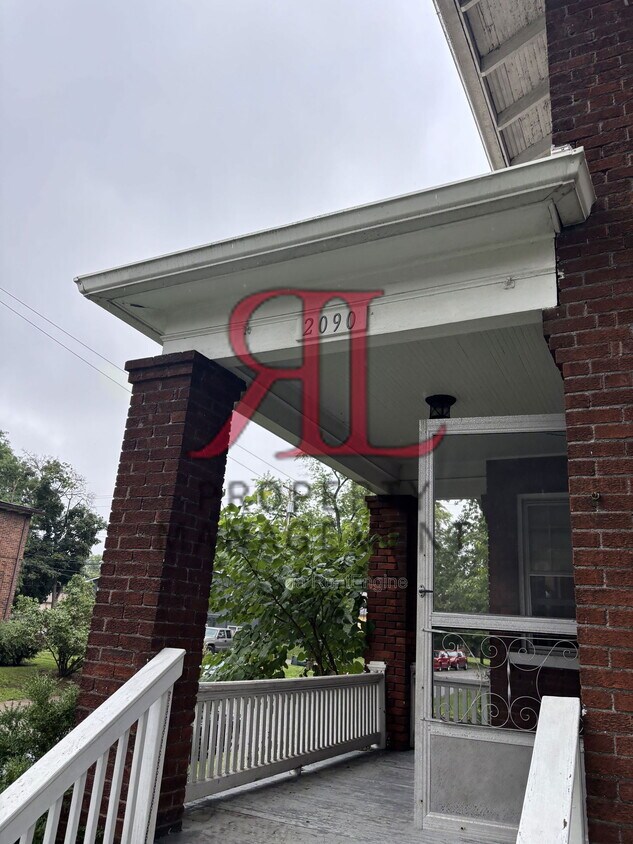 Foto principal - 2090 N 4th St