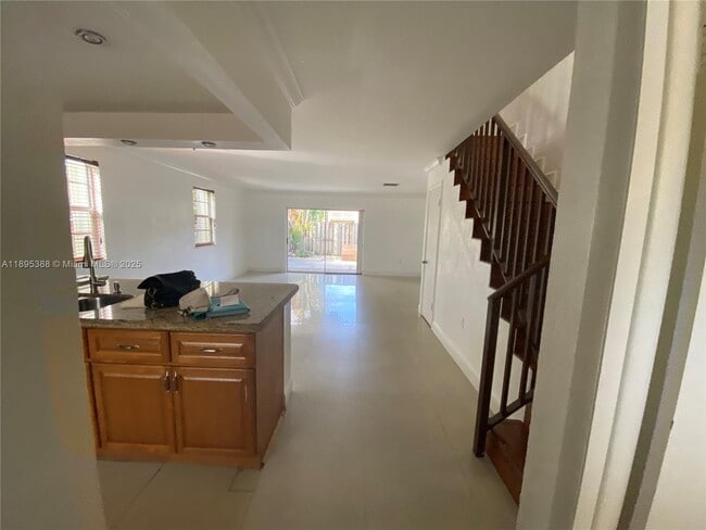 Foto del edificio - 8405 SW 137th Ave