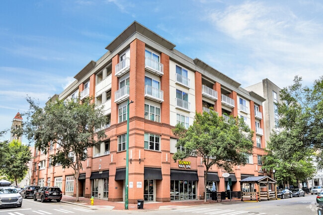 Building Photo - Metro On Granby Apartments