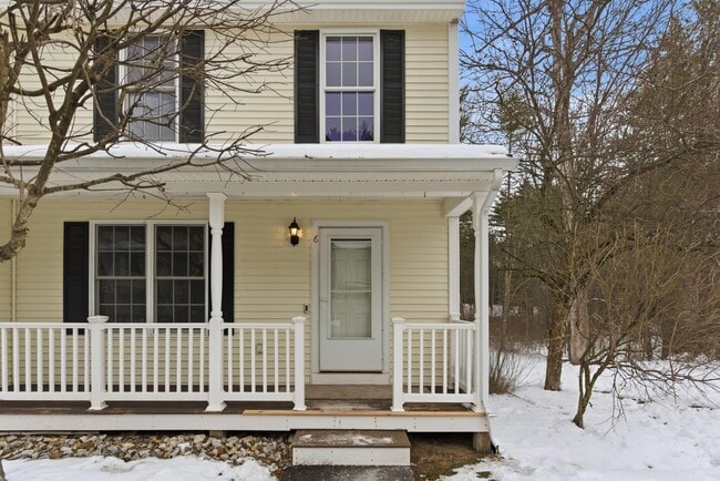 Building Photo - 6 Mulberry Ln