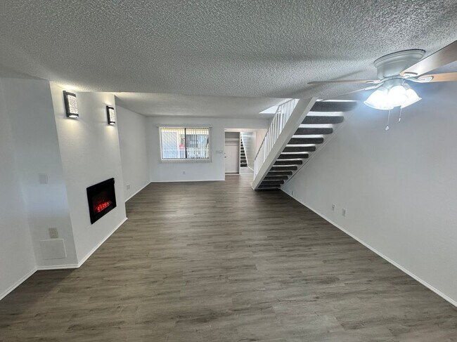 Foto del edificio - 2715 Abbot Kinney Blvd