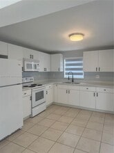 Building Photo - 20500 SW 114th Pl