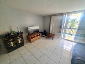 Building Photo - 1501 S Ocean Dr