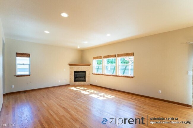 Building Photo - 3 br, 2.5 bath House - 19505 25th Drive So...