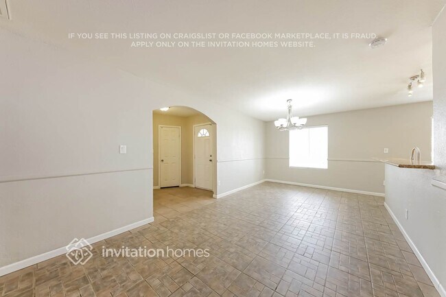 Building Photo - 601 W Oraibi Dr