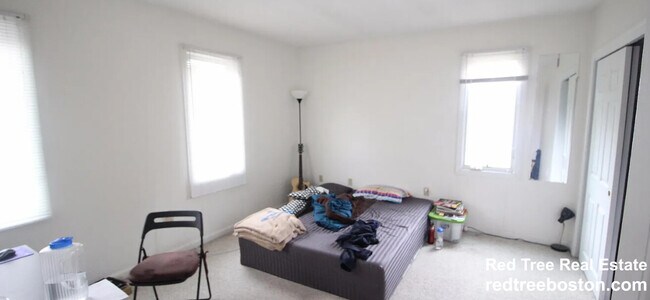 Foto del edificio - 7 Etna St