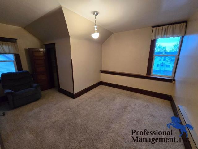 Foto del edificio - 4 bedroom in Billings MT 59101