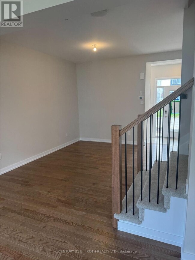 Building Photo - 944 Seagrave Ln