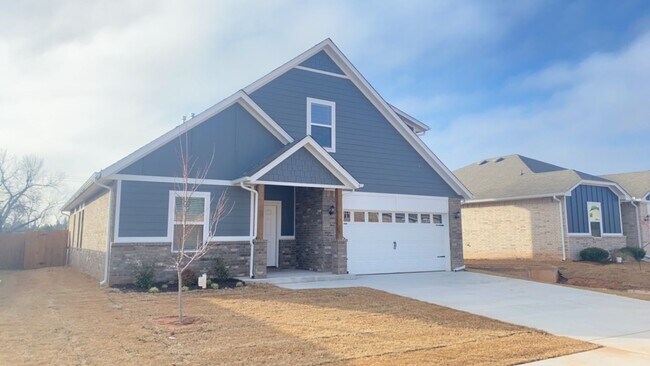 Foto del edificio - 4 Bedroom 3 Bathroom 2 Car Garage Home in ...