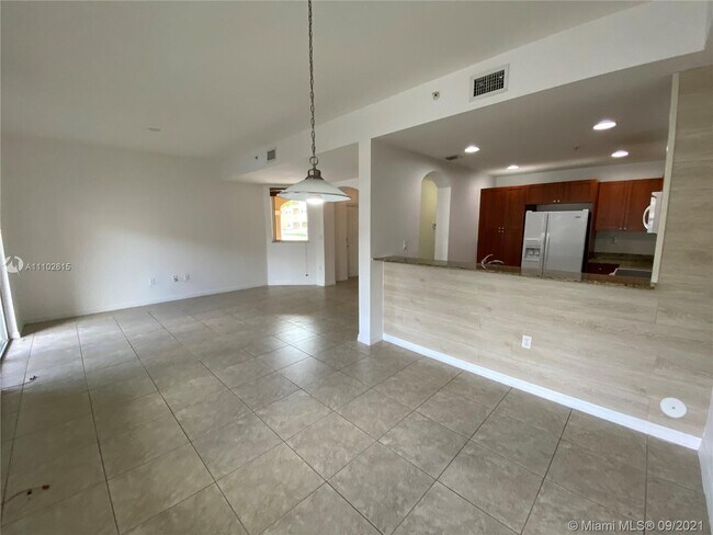 Building Photo - 8900 NW 107th Ct