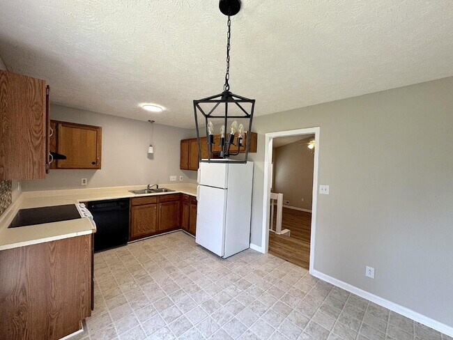 Foto del edificio - Beautiful Three Bedroom Home!