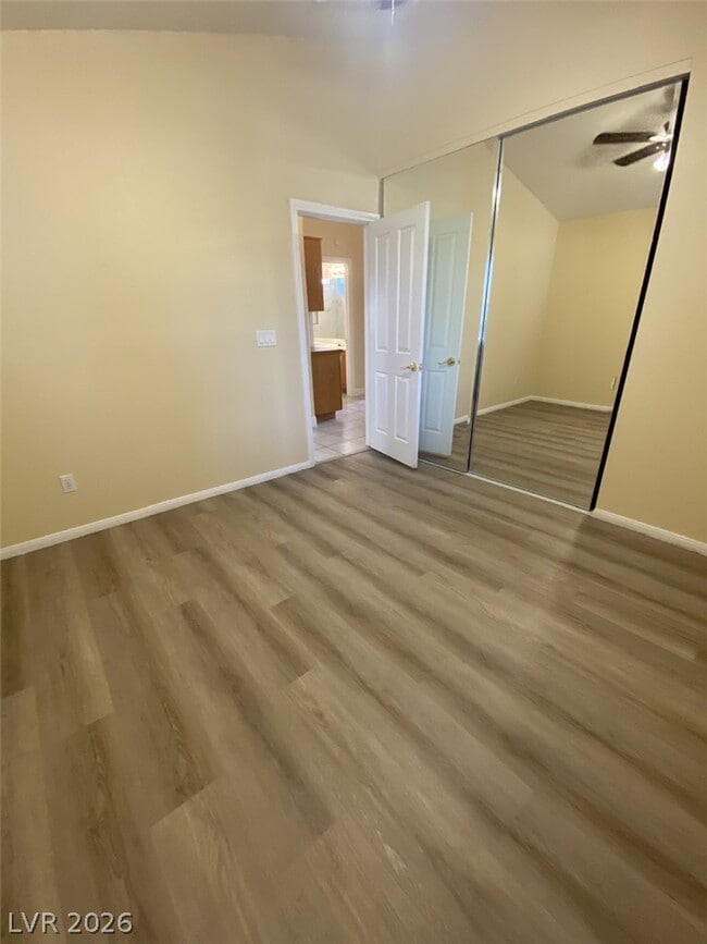 Building Photo - 3640 Yorba Linda Dr