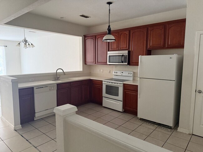 Foto del edificio - 3 Bed 2.5 Bath Townhouse For Rent in Metro...