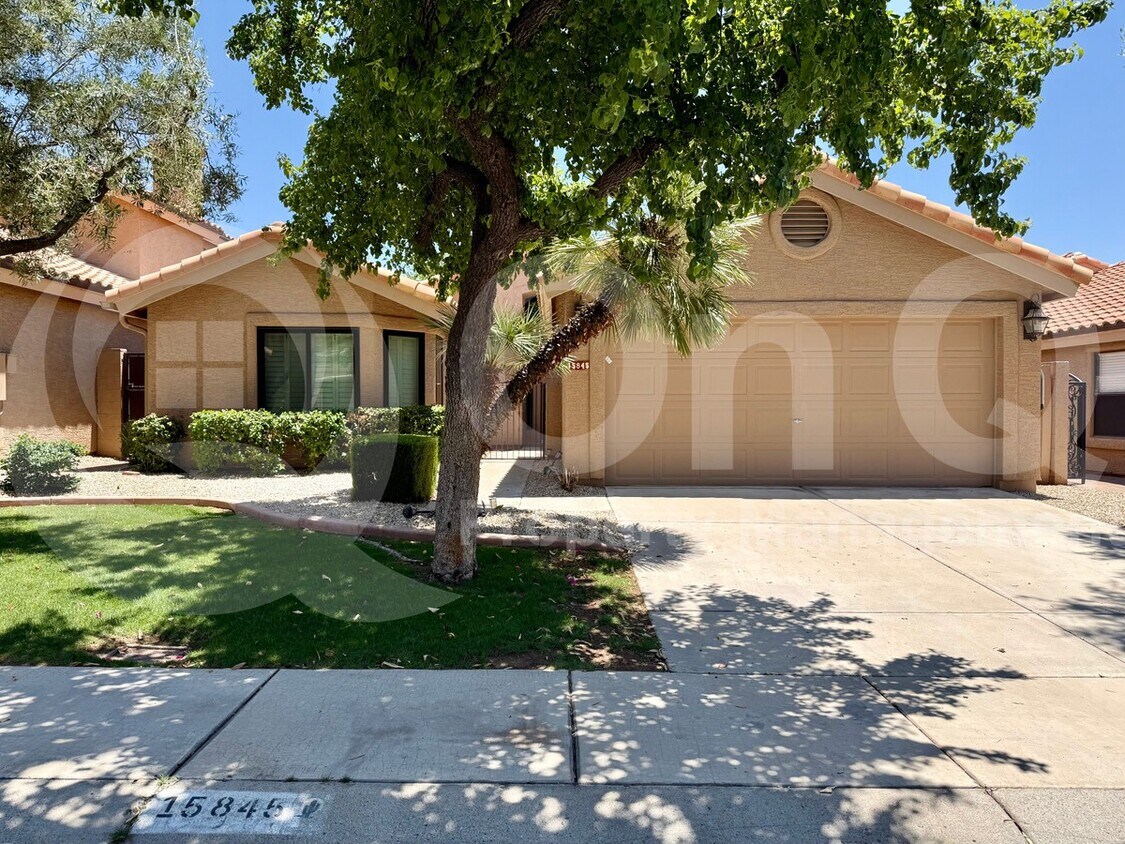 Primary Photo - 15845 N 51st St