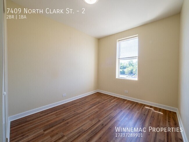 Foto del edificio - 7409 N Clark St