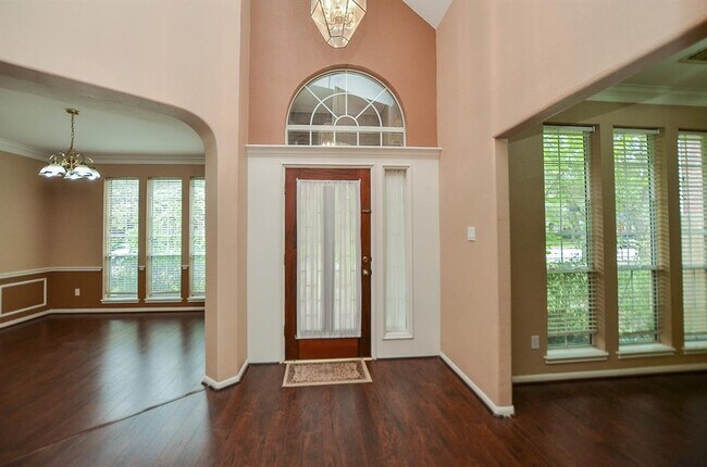 Foto del edificio - 1814 Maidenhair Ln