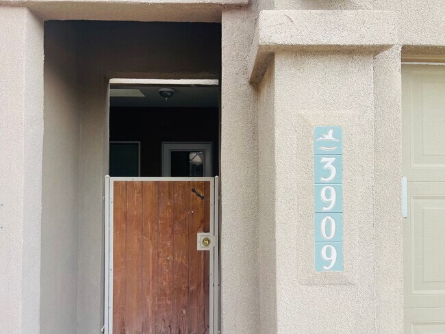 Foto del edificio - Rio Grande Home