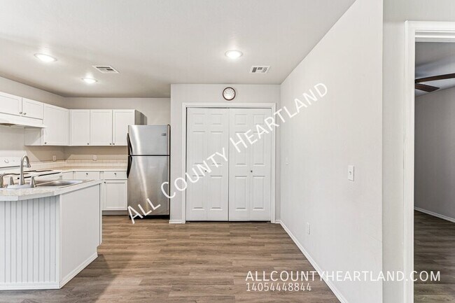 Foto del edificio - 307 W Wallace St