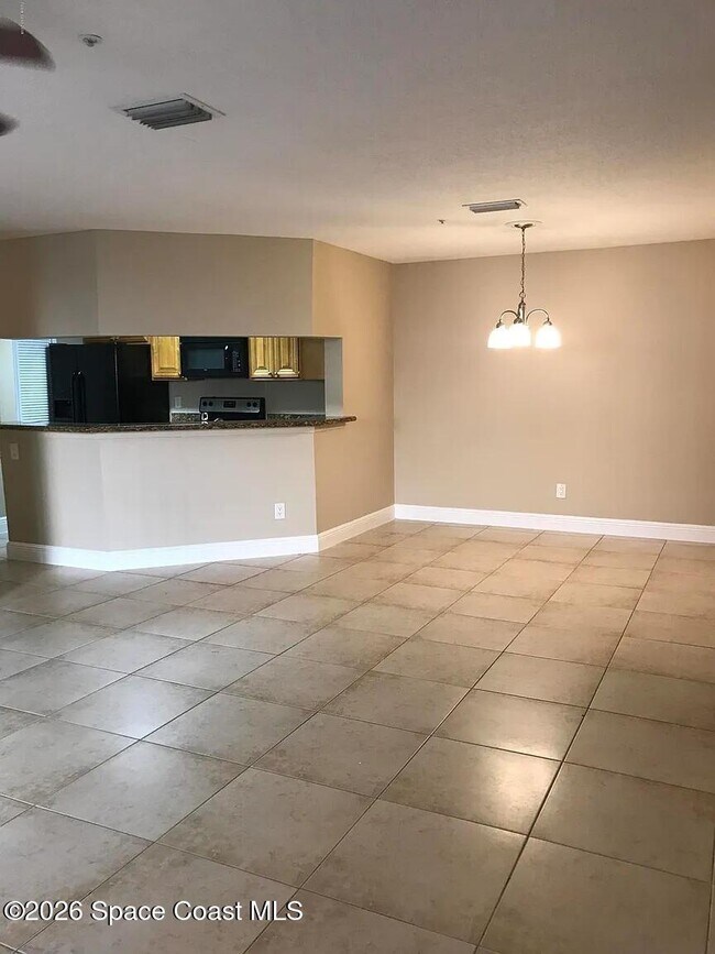 Foto del edificio - 7667 N Wickham Rd