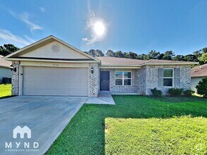 Building Photo - 9160 Pleasant Valley Dr