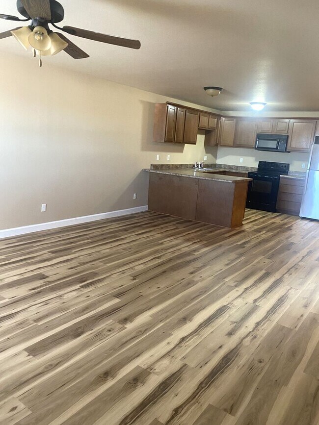 Foto del edificio - 7584-MF2-E4