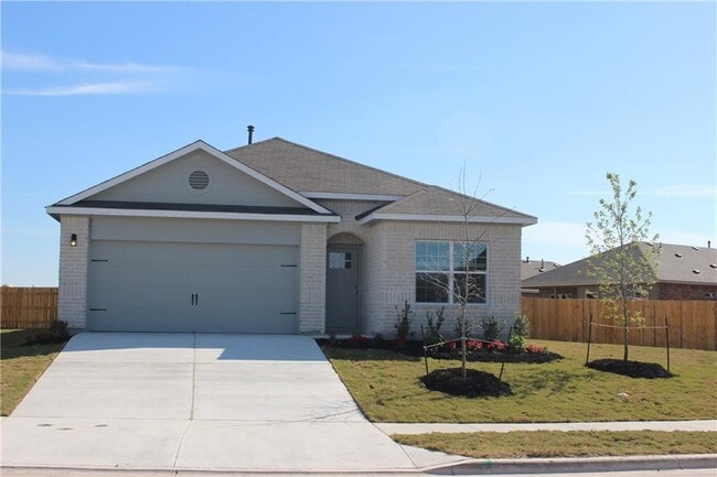 Building Photo - 2031 Port Ellen Dr