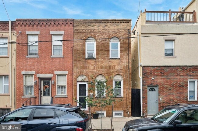 Building Photo - 1802 S 12th St