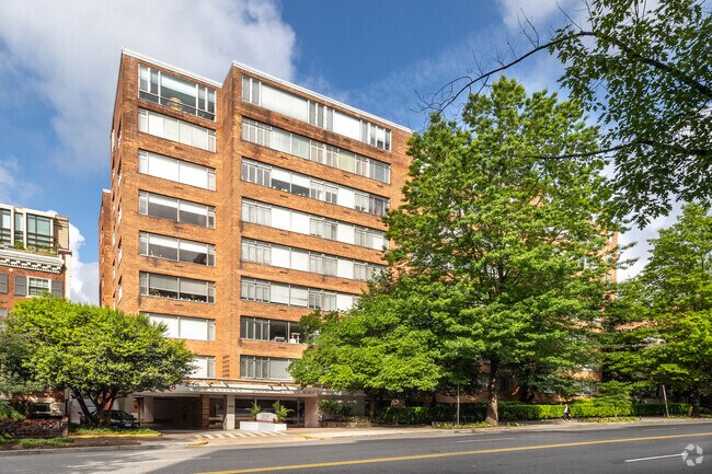 Foto del edificio - Connecticut Park Apartments