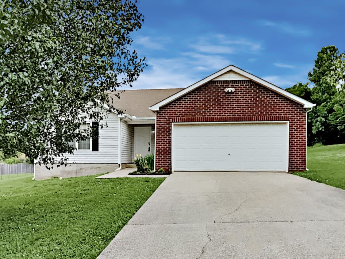 1202 Larzelere Lane House Rental in La Vergne, TN