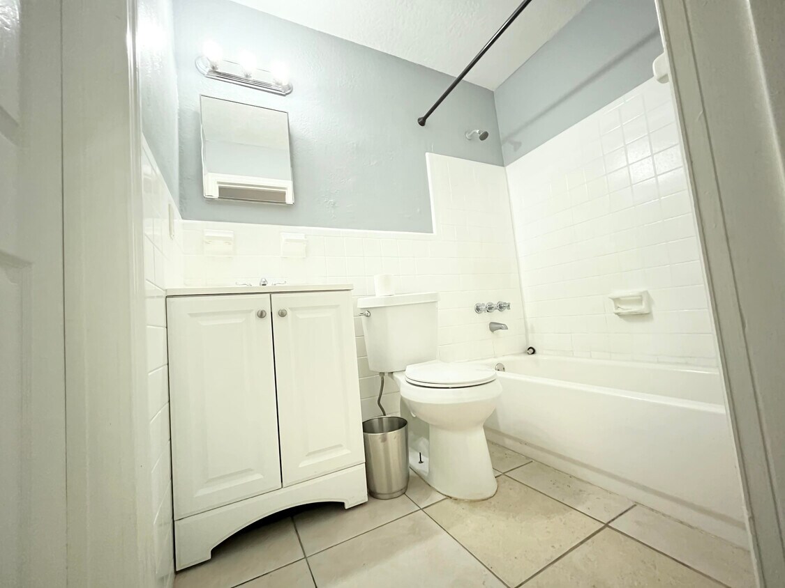 Bathroom - 705 SW 13th Ave