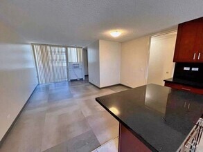 Building Photo - 1122 Kinau St