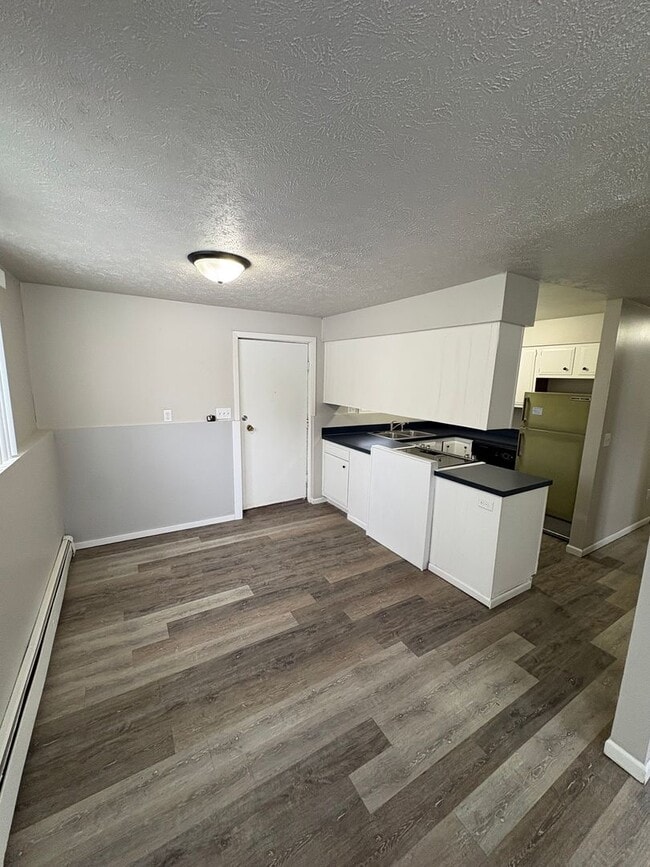 Foto del edificio - 2 Bedroom Duplex