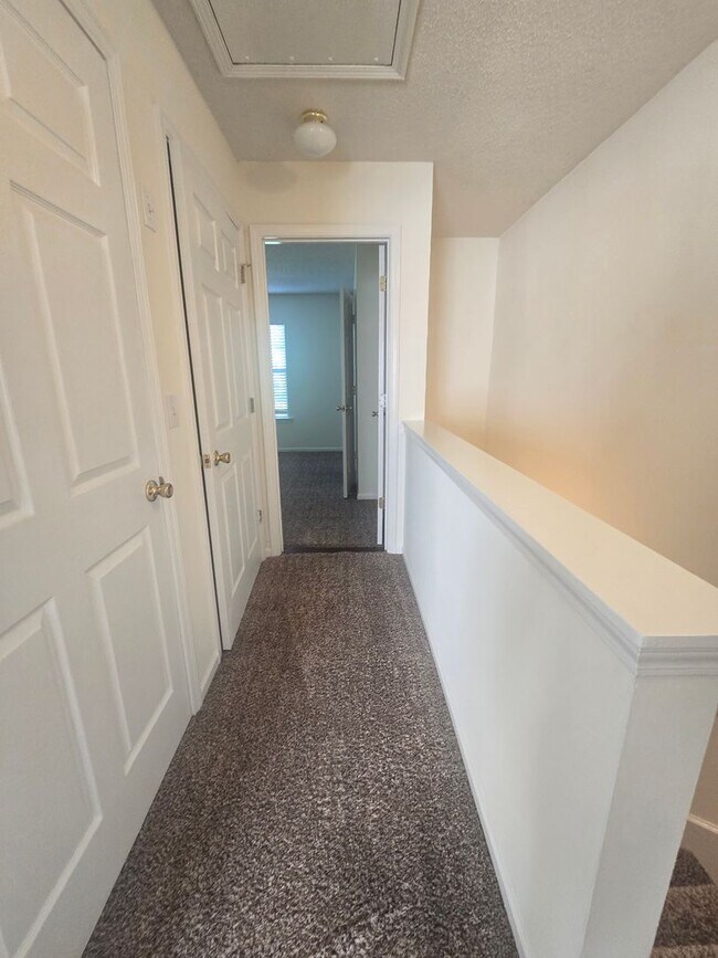 Foto del edificio - Savannah 2 Bed Townhome for Rent