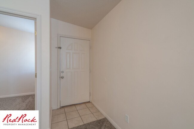 Foto del edificio - Enjoy Scenic Ivins Living – 3-Bed, 2-Bath ...